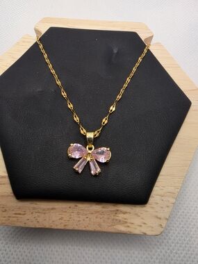 Gold Plated Pink Color Bow Pendant Necklace. New.